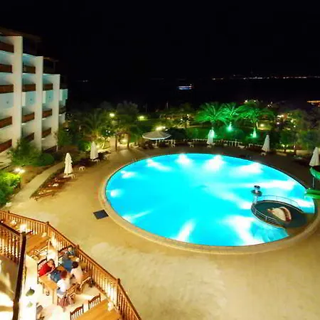 Palace 4* Cesme